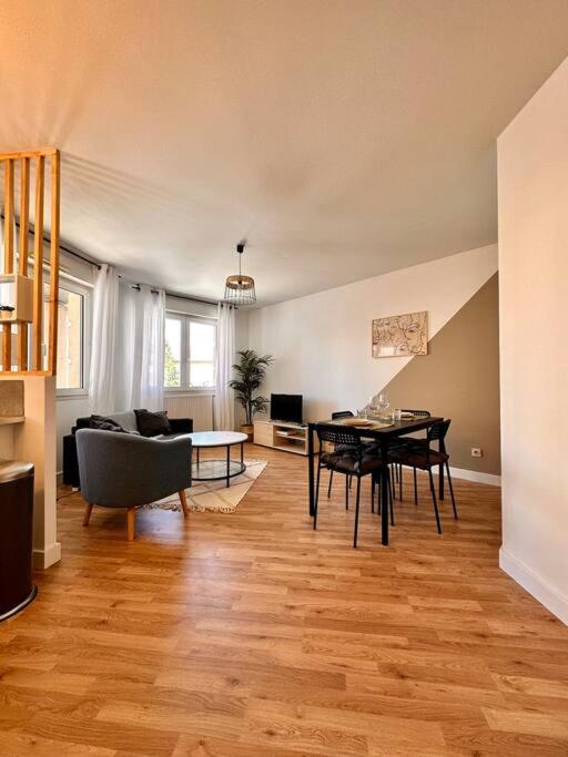 Villeurbanne • T2 Fraternite • Hostisy Eksteriør billede